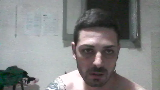 Snapshot of iltoscano95 chatting on 07.21.26 iltoscano95 online show from 07.21.26