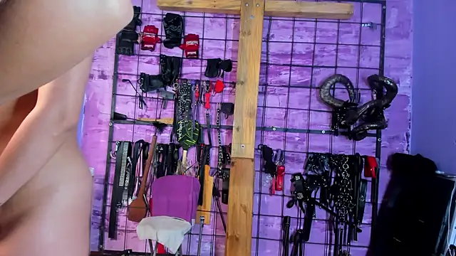 alexia aitanaa  online show from 01.17.26