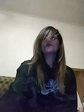 karmicQueen669 online show from 05.12.26
