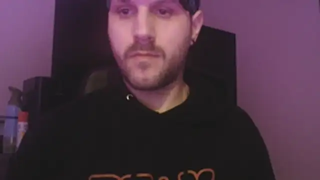 Snapshot of jonnybans chatting on 02.12.26 jonnybans online show from 02.12.26