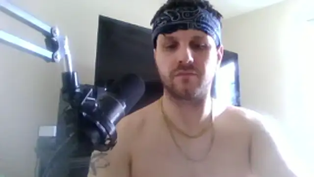 Snapshot of jonnybans chatting on 06.01.26 jonnybans online show from 06.01.26
