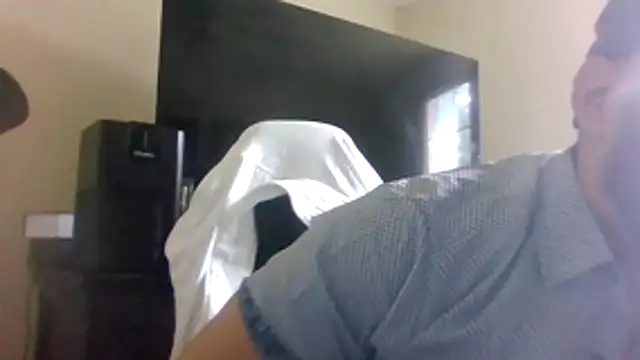 Snapshot of jonnybans chatting on 06.21.26 jonnybans online show from 06.21.26