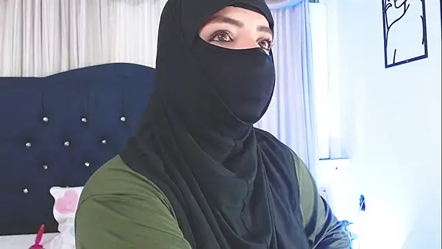 Snapshot of Uzra_hayed chatting on 02.27.25 Uzra hayed online show from 02.27.25