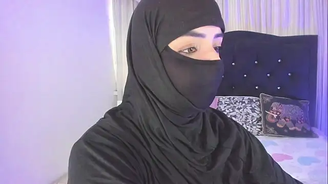 Snapshot of Uzra_hayed chatting on 02.05.26 Uzra hayed online show from 02.05.26