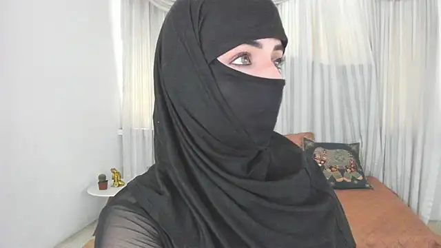 Snapshot of Uzra_hayed chatting on 06.27.26 Uzra hayed online show from 06.27.26
