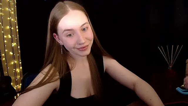 SindiWatsoon online show from 04.22.26