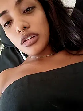 VictoireFeller online show from 09.13.25