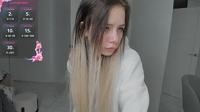 KellyBarton online show from 12.16.24