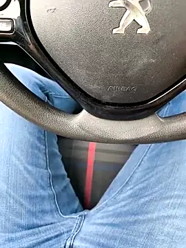 onbifeet online show from 10.21.25