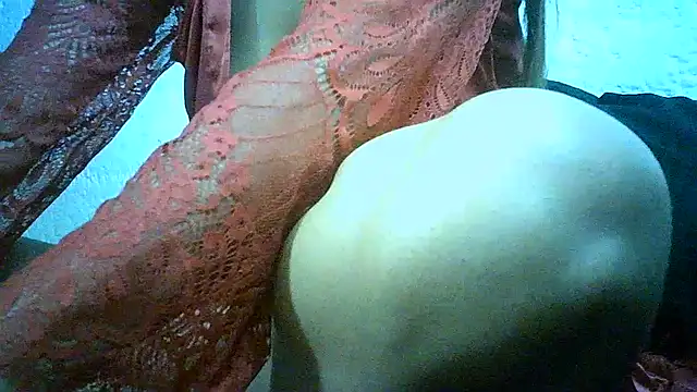 Snapshot of Bellabeltrann chatting on 11.10.25 Bellabeltrann online show from 11.10.25