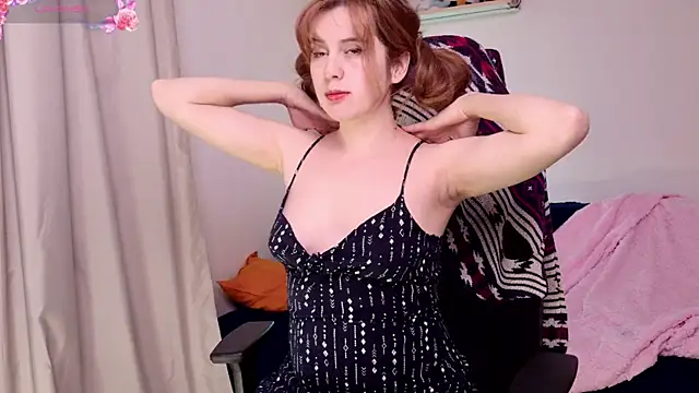 Snapshot of Lisa_sweetheels chatting on 02.17.25 Lisa sweetheels online show from 02.17.25