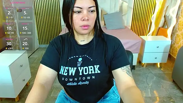 martinna tay online show from 02.08.26