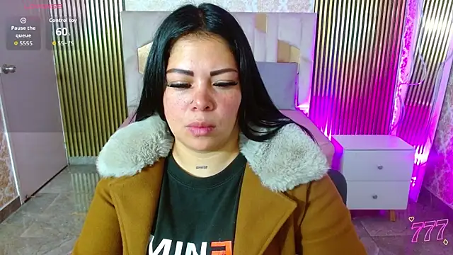 martinna tay online show from 07.05.26