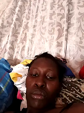 LOVELY-2BERRY online show from 12.19.25