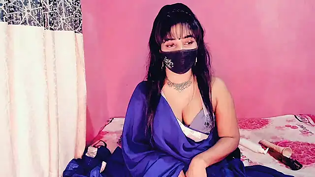 Snapshot of Lexi_Lore_X chatting on 05.18.26 Lexi Lore X online show from 05.18.26