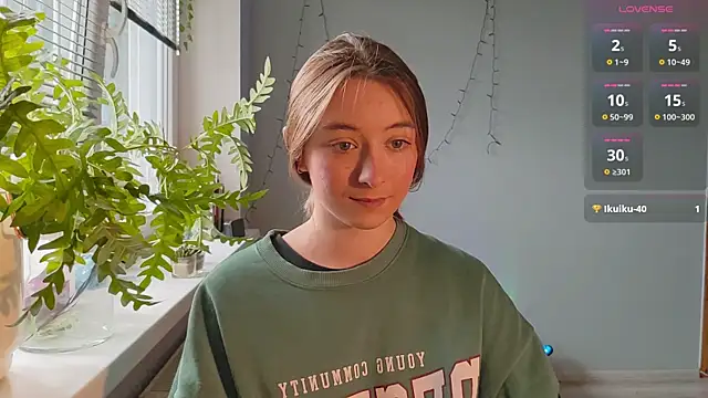 Snapshot of monlight__dana chatting on 02.01.25 monlight dana online show from 02.01.25