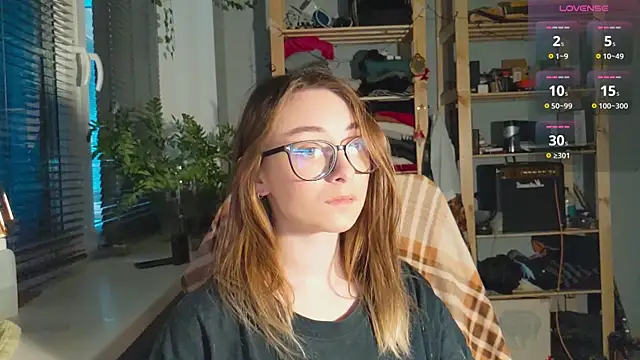 Snapshot of monlight__dana chatting on 02.26.25 monlight dana online show from 02.26.25