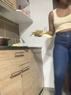 Snapshot of Berry_Bans chatting on 03.08.26 Berry Bans online show from 03.08.26