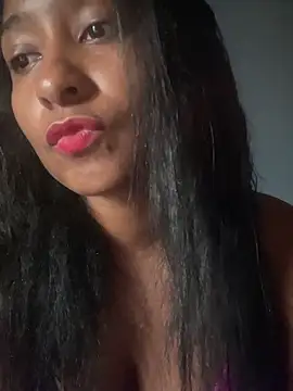 Snapshot of Berry_Bans chatting on 04.15.26 Berry Bans online show from 04.15.26