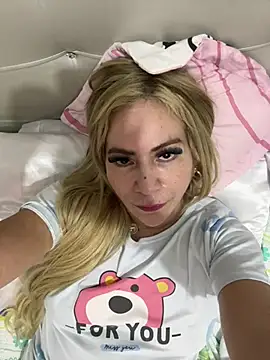 LARIANA RIVERA23 online show from 02.10.26