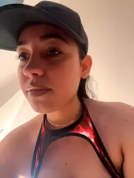 Snapshot of Amy_Sin chatting on 09.16.25 Amy Sin online show from 09.16.25