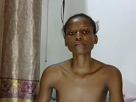 Snapshot of fire_waiste_ chatting on 10.02.25 fire waiste  online show from 10.02.25