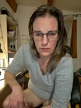 SpiceLea online show from 12.11.24