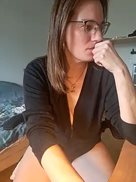 SpiceLea online show from 03.18.25