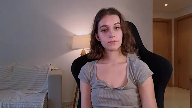 VanessaBayer2 online show from 12.22.24