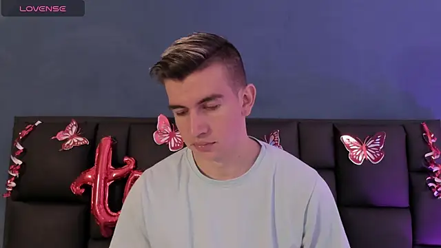 MikaelSlow online show from 02.14.26