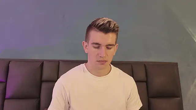 MikaelSlow online show from 03.01.26