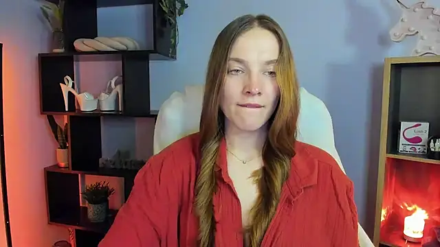 Snapshot of kenzie_x chatting on 02.17.25 kenzie x online show from 02.17.25