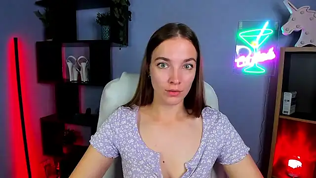 Snapshot of kenzie_x chatting on 09.25.25 kenzie x online show from 09.25.25