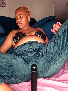 SquirtQueen222 online show from 02.24.26