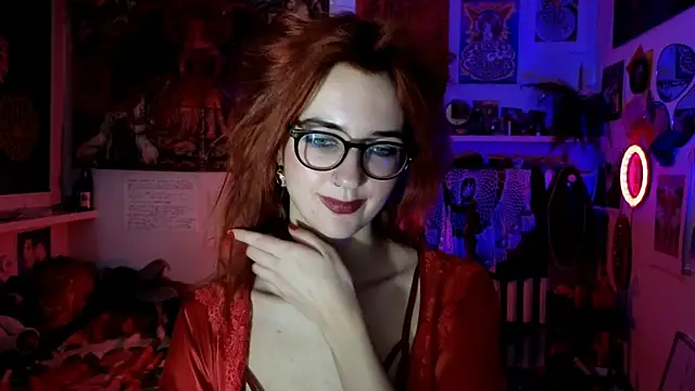 Snapshot of TatianaRomanov chatting on 05.10.26 TatianaRomanov online show from 05.10.26