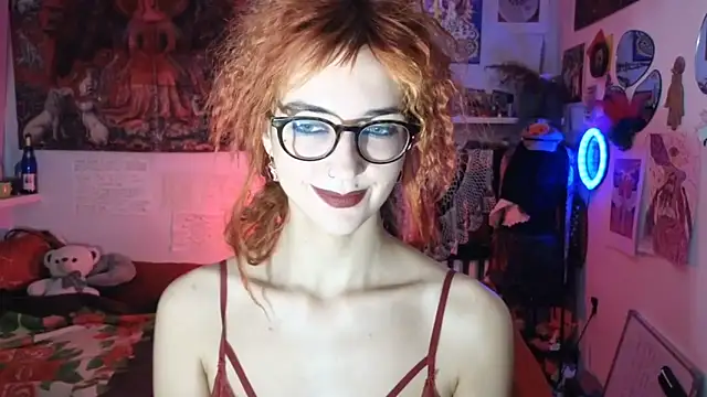 Snapshot of TatianaRomanov chatting on 05.21.26 TatianaRomanov online show from 05.21.26