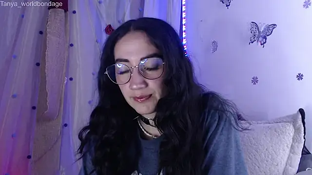 Snapshot of Tanya_WorldBondage chatting on 07.05.26 Tanya WorldBondage online show from 07.05.26
