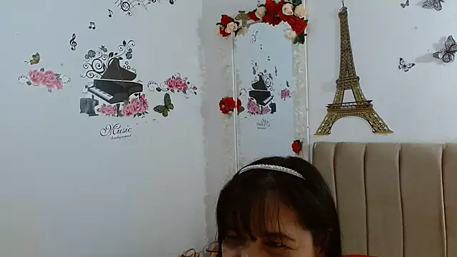 Snapshot of Sexylove_1977 chatting on 12.14.24 Sexylove 1977 online show from 12.14.24