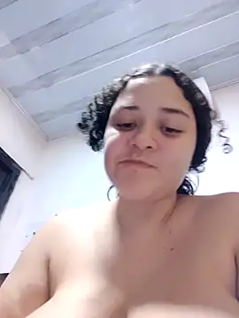 Snapshot of Liancy chatting on 03.11.26 Liancy online show from 03.11.26