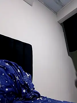 Snapshot of Liancy chatting on 04.16.26 Liancy online show from 04.16.26