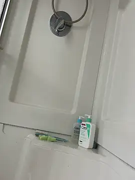 tongueispowerr6d9 online show from 02.23.25