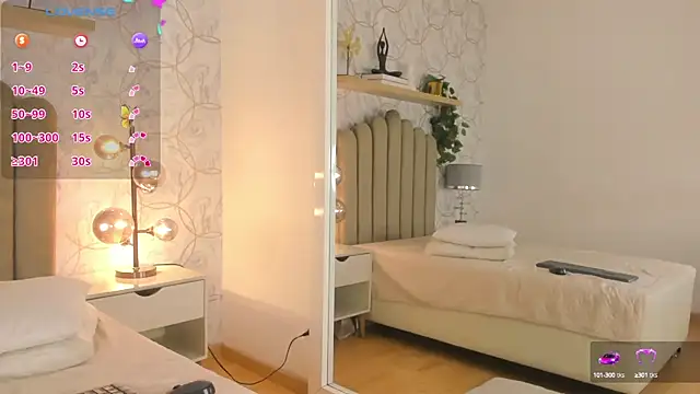 Snapshot of Roma__love chatting on 01.13.25 Roma love online show from 01.13.25