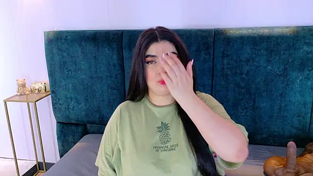 AgathaLynx online show from 02.27.26