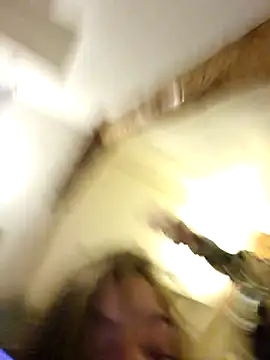 LoLa-69-X online show from 10.19.25