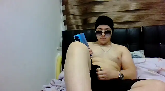 Snapshot of Seksihacker chatting on 12.03.24 Seksihacker online show from 12.03.24