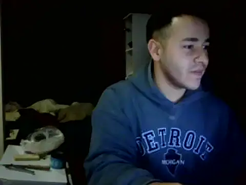 Snapshot of Seksihacker chatting on 12.18.24 Seksihacker online show from 12.18.24