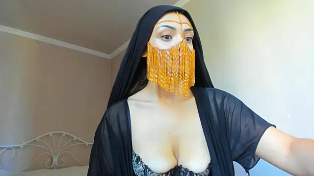 Snapshot of _cleopattra_ chatting on 07.17.26 cleopattra online show from 07.17.26