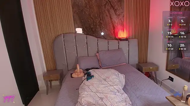 Val daniiels online show from 07.28.26