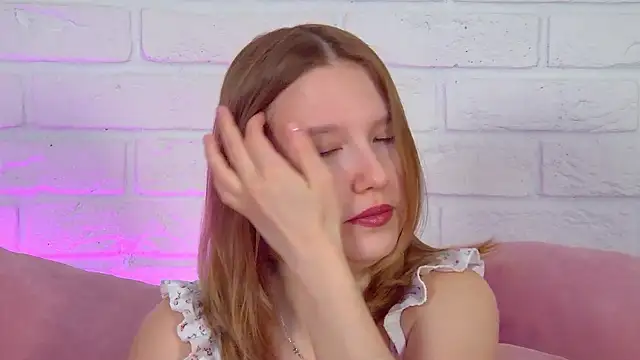 LiliLinn online show from 05.28.26