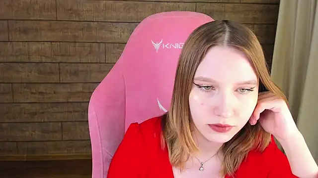 LiliLinn online show from 06.05.26